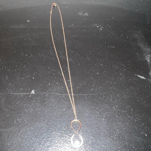Lugaro 0.18 Carat Canadian Diamond Stand-Up Infinity Pendant (Rose Gold) - Picture 2 of 2